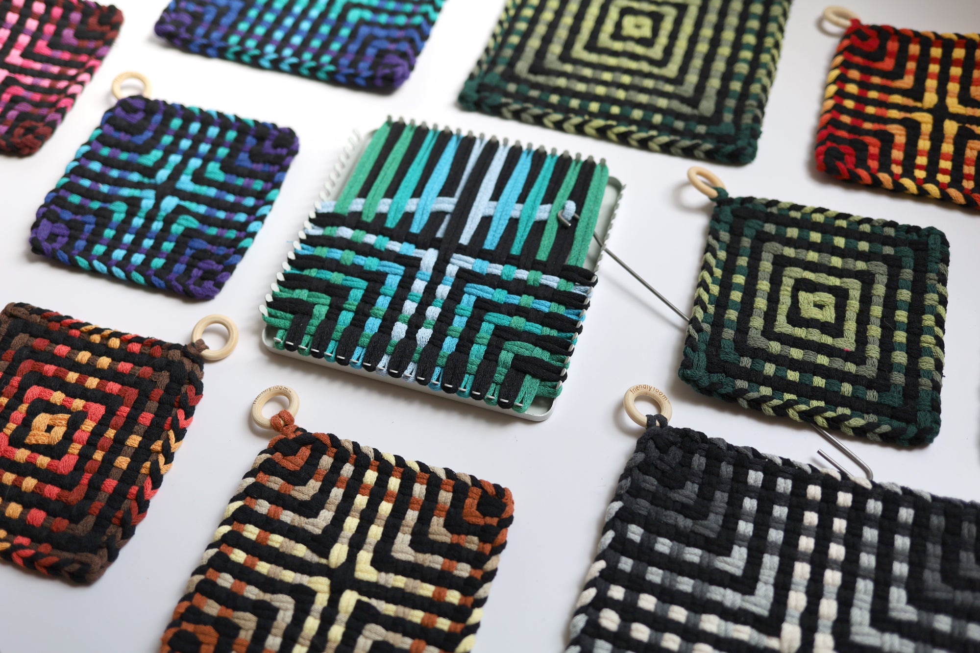Home - Loop Group – Friendly Loom