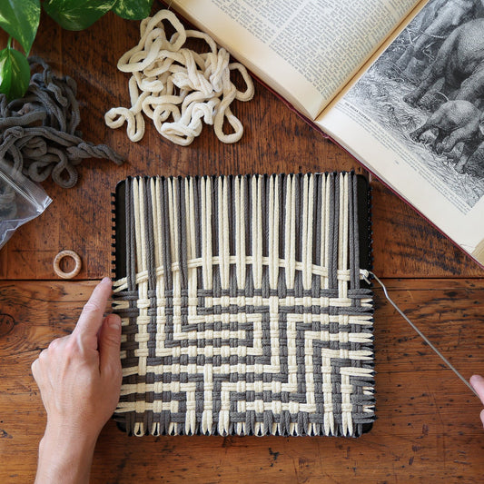 Op Art X Pattern - PRO Size