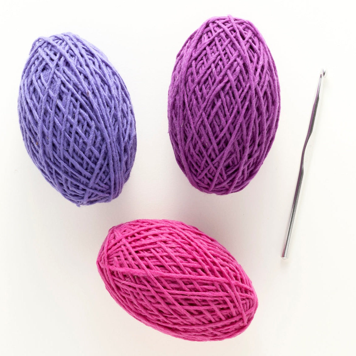 Discover Crochet: Scarf Kit – Berry